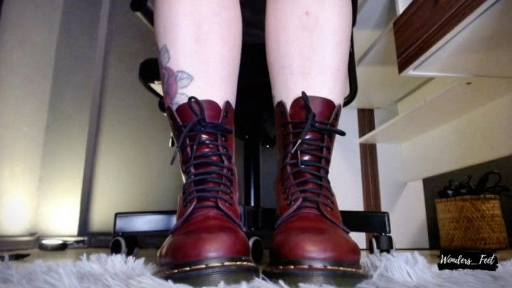 BOOTS WORSHIP