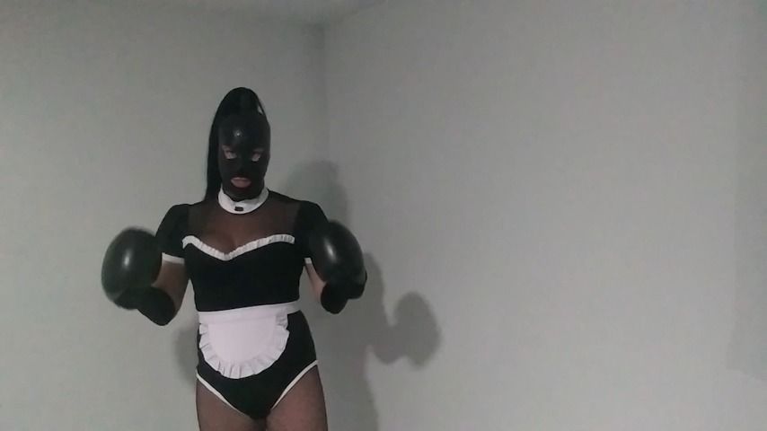 POV : VS Maid Guysha - Heavy Bag workout