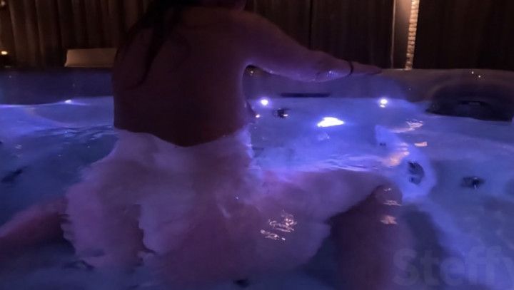Extremely horny amateur jacuzzi porn