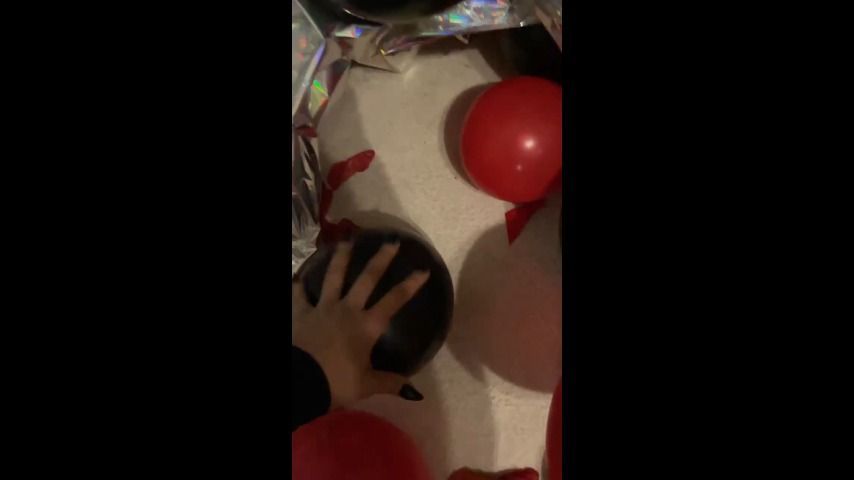 Balloon Popping with long nails