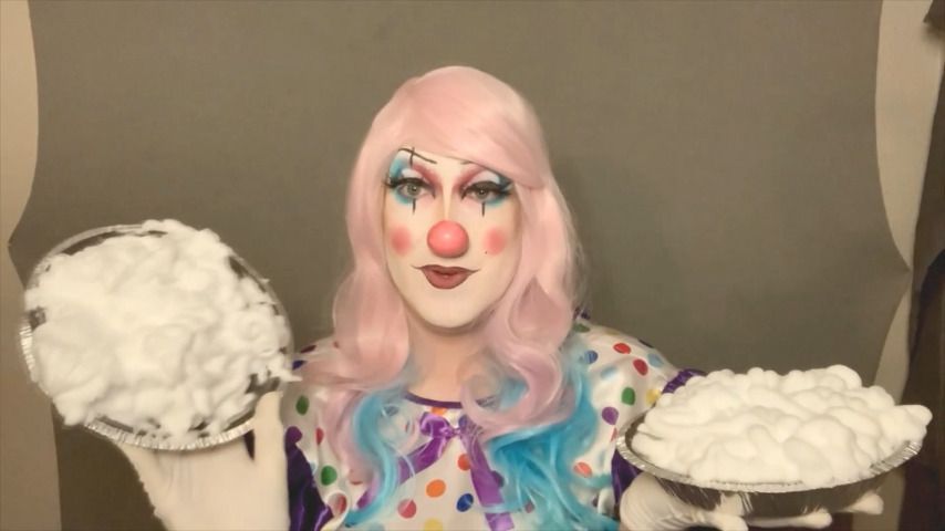 Pie Time For Clown Girl