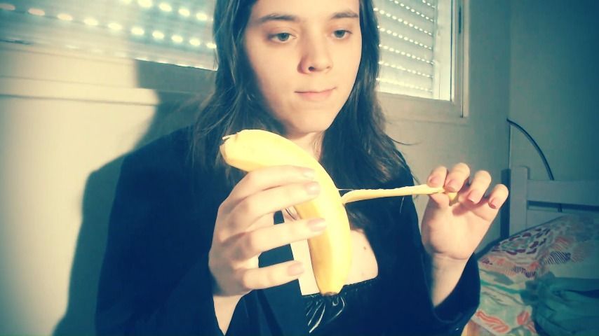 Eating banana on cam