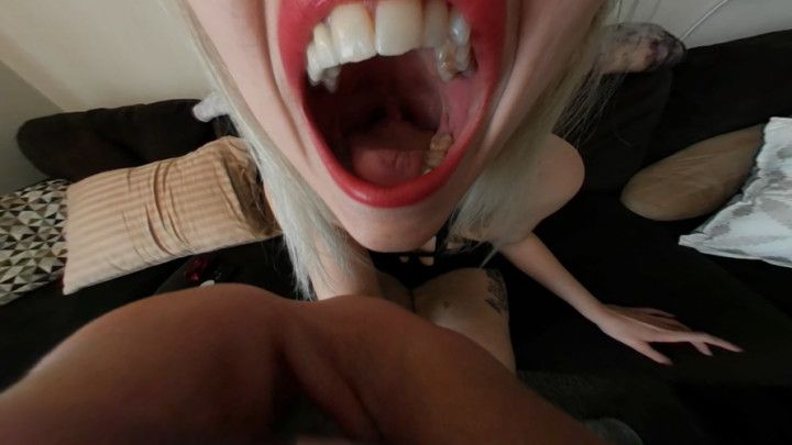 Harleen Magic Shrunken Servant - VR360