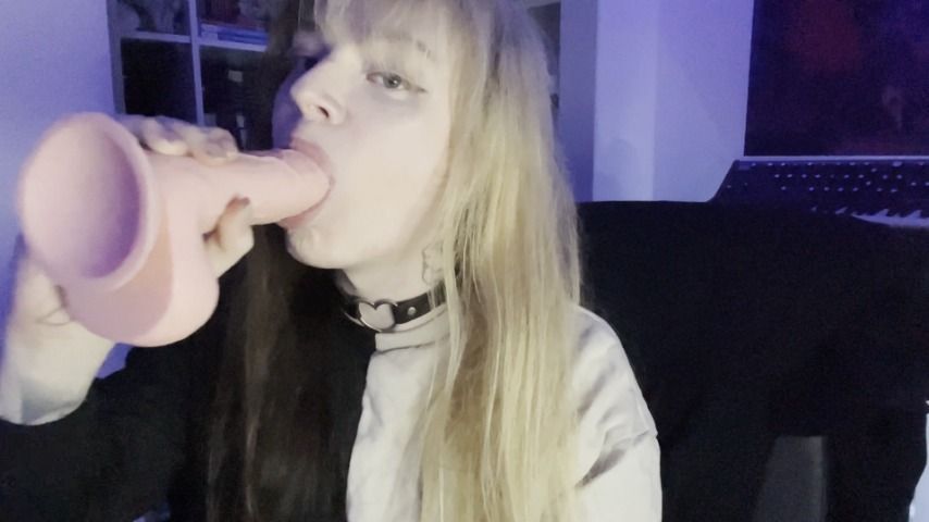 Gagging and dildo bj