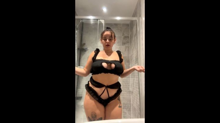 NAUGHTY SHOWER ORGASM XXX