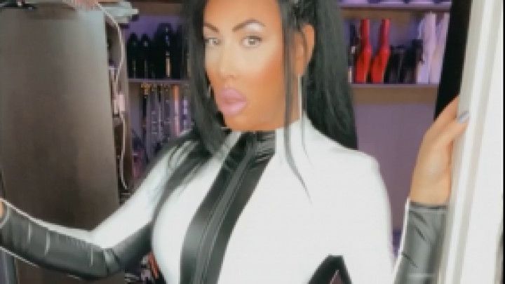 TS VIPER WHITE SEXY  PVC CATSUIT SMOKING