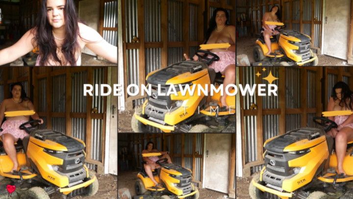 Ride On Lawn Mower Play time