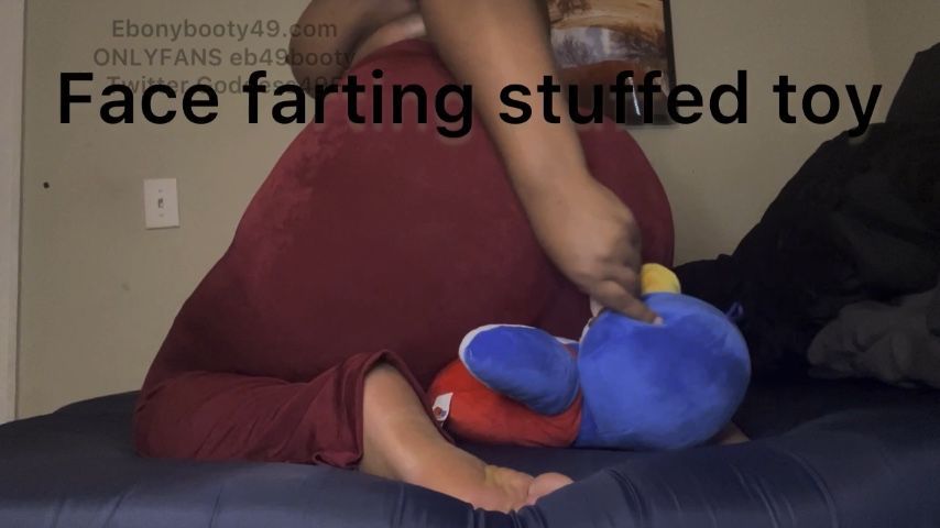 stuffed toy gets farts