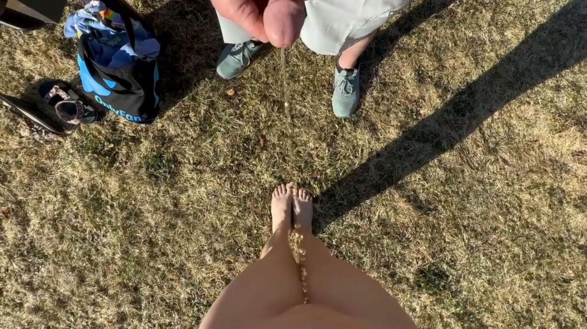 My Dad Peeing on My Pretty Feet and Wet Creamy Pussy