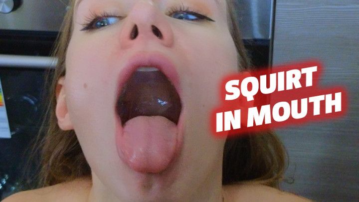 Squirt in mouth for blonde