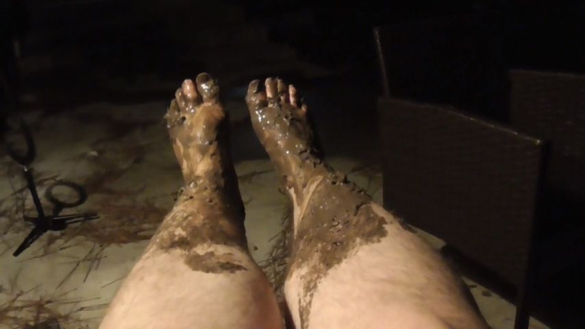 Night Time Mud Adventure