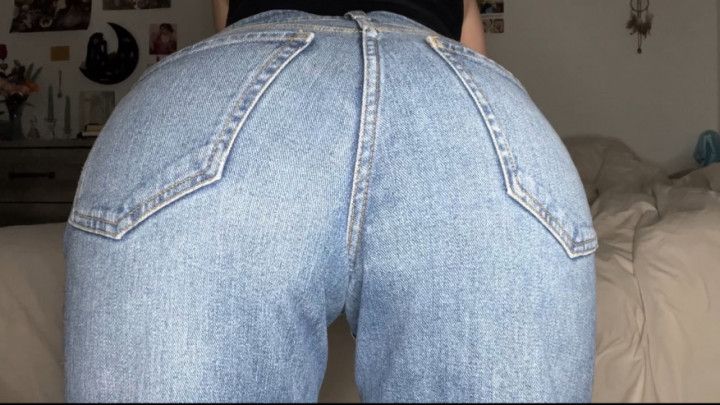 Sexy Jeans Farts