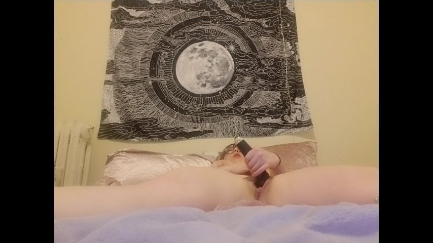 Solo girl masturbation with vibrator