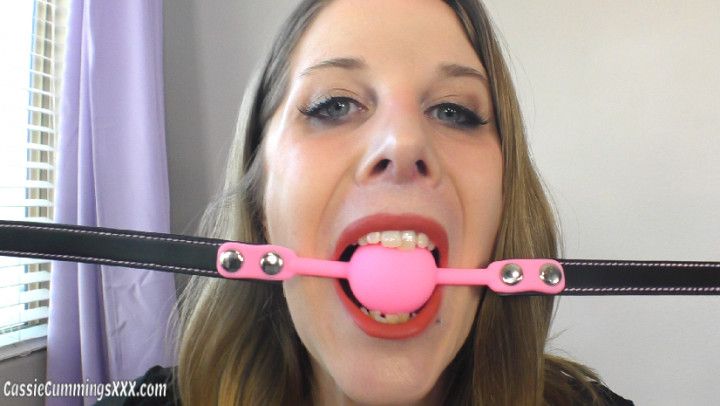 Cassie's BDSM Gag Try On and Talk