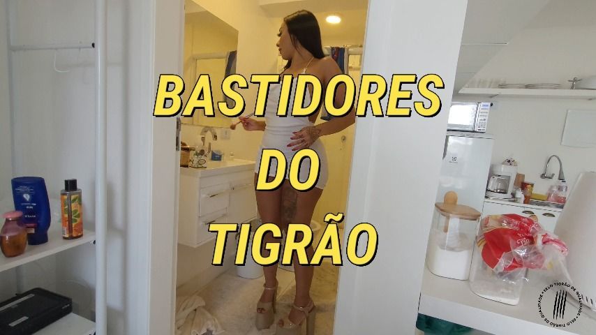 Watch out VITORIA BEATRIZ backstage vid