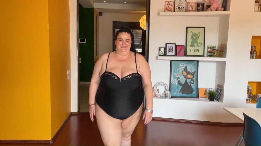 Catwalk and ssbbw body worship