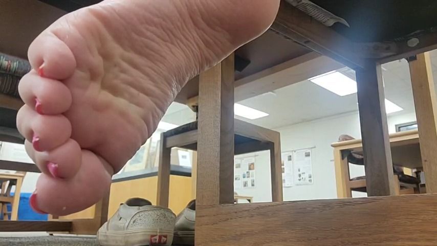 Sneaky Library Foot Show