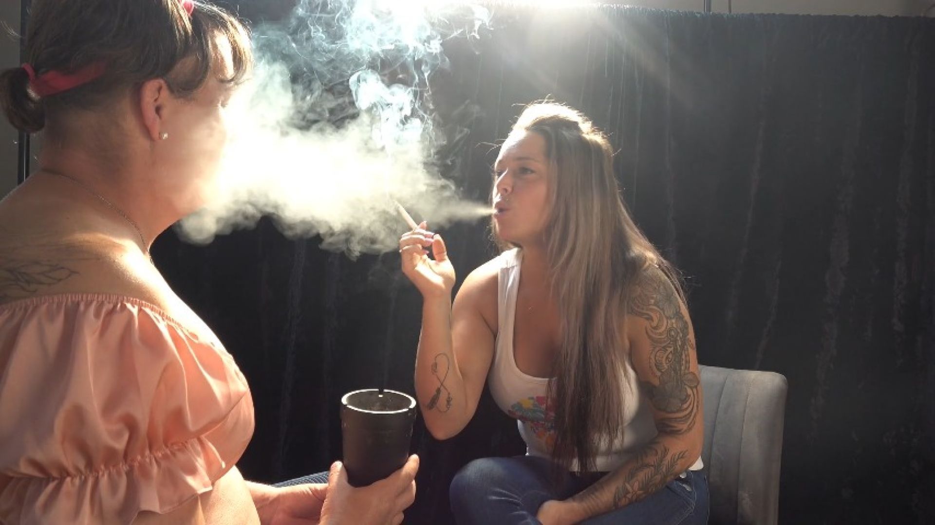 Sun-shine smoke face engulfing Madyson, tight