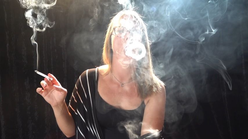 smoke ring fun with cinthia