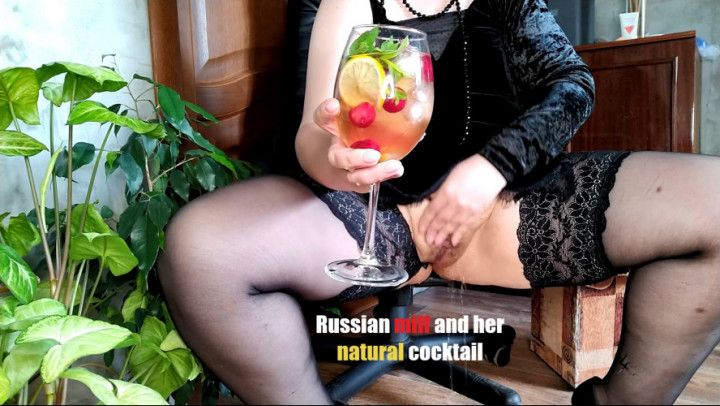 Russian milf and her natural cocktail