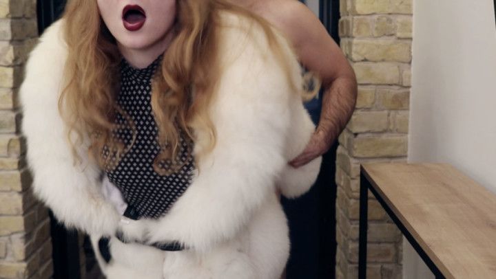 Redhead slut fuck in white fox fur coat