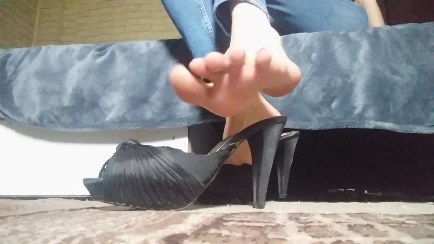 Shoe Dangling &amp; Soles Show Off