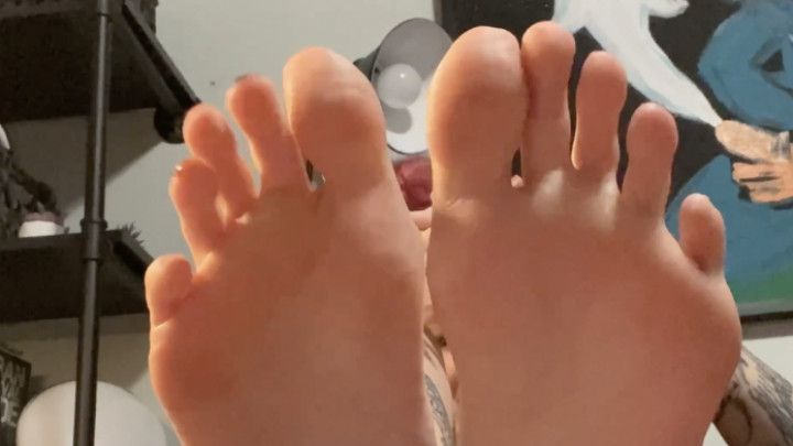 POV Toe wiggling, spreading, and more