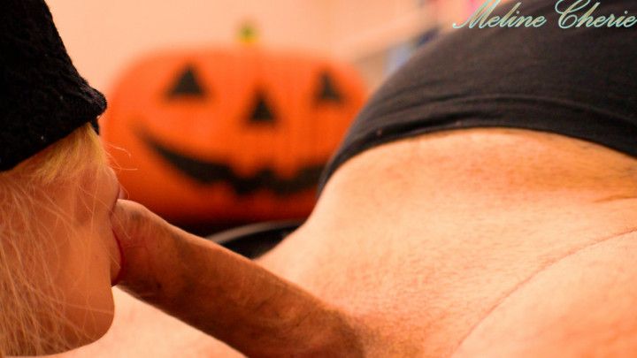 A pumpkin watching me sucking a cock