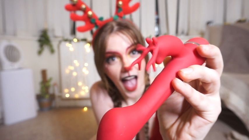 Rudolph Tests Mrs Claus' New Sex Toy