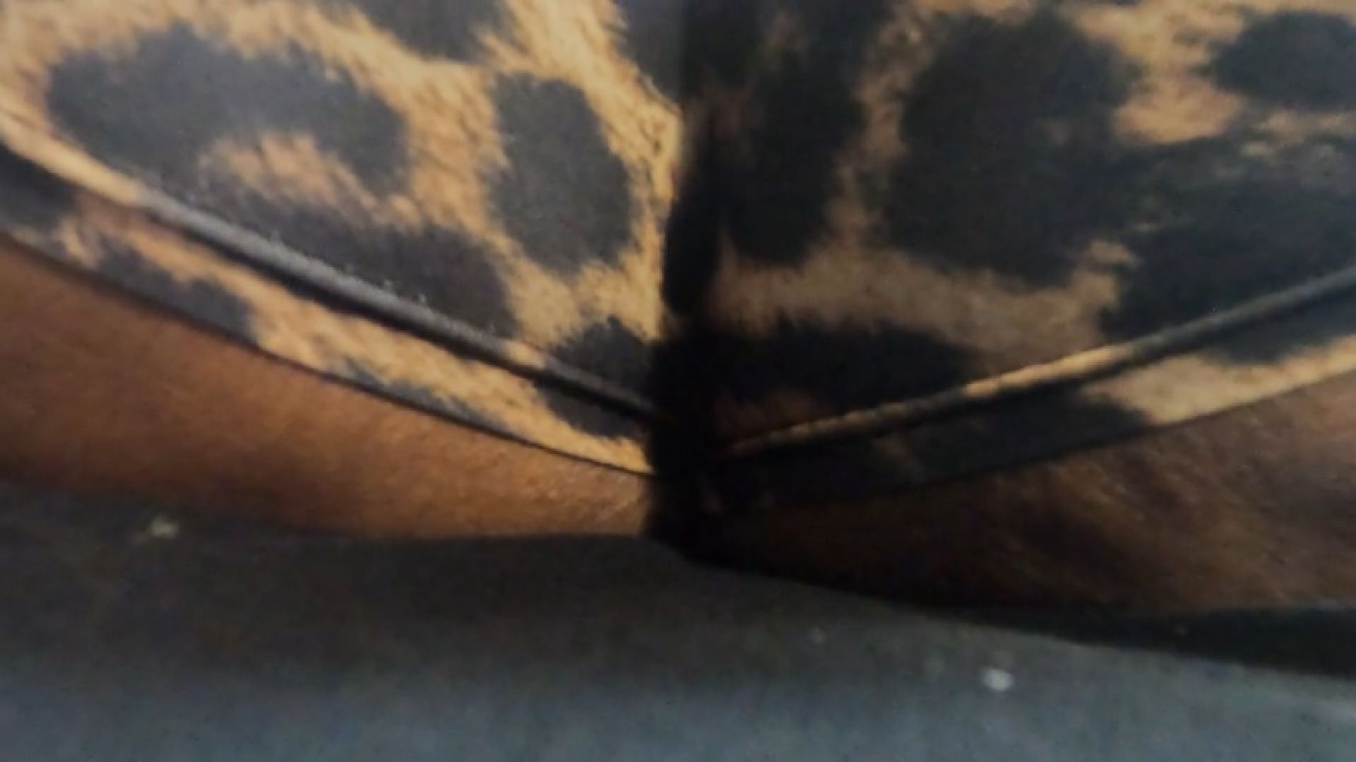 teenie on giantess couch pov