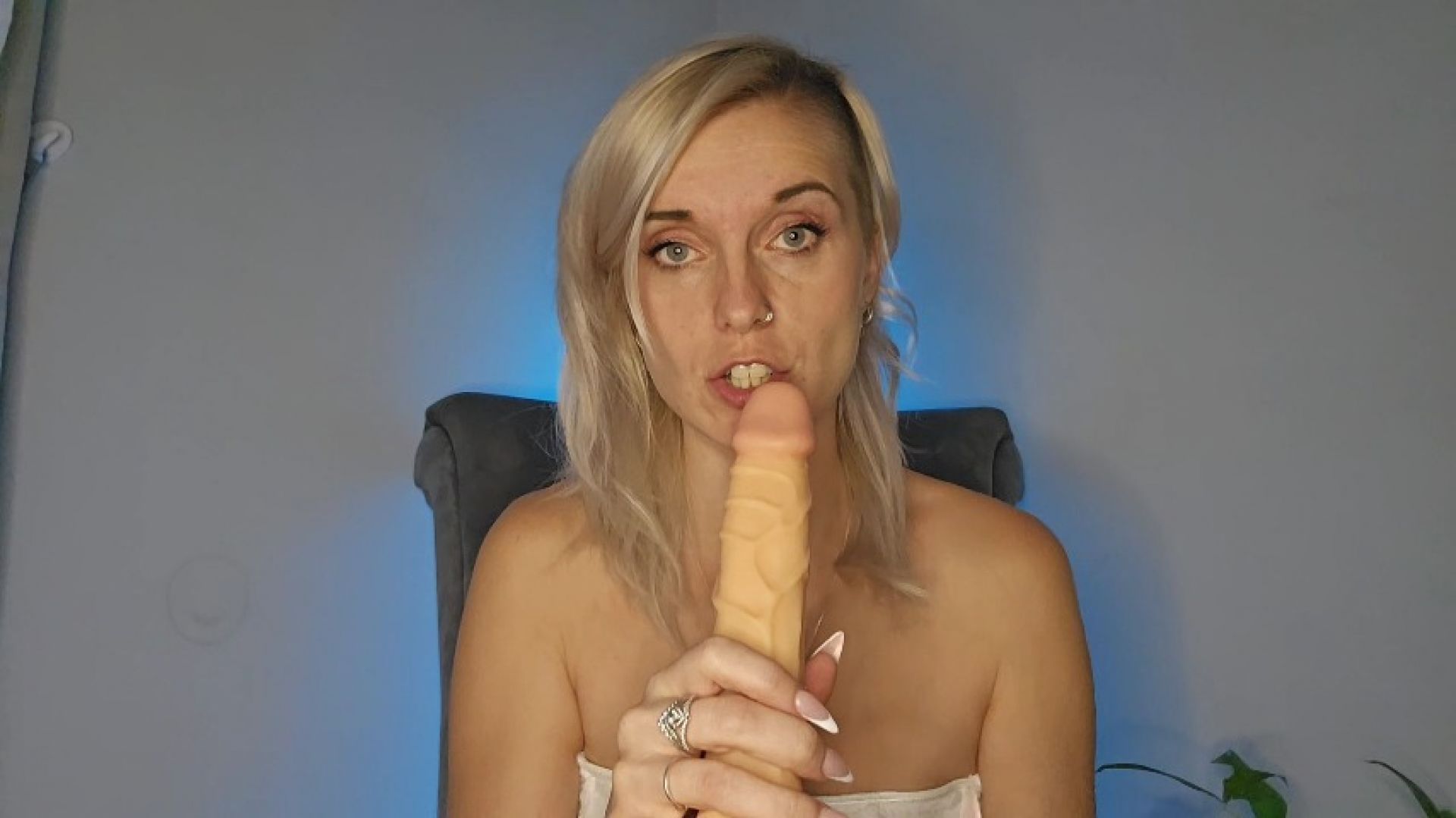 Teaching Your Boys Girlfriend To Suck Cock