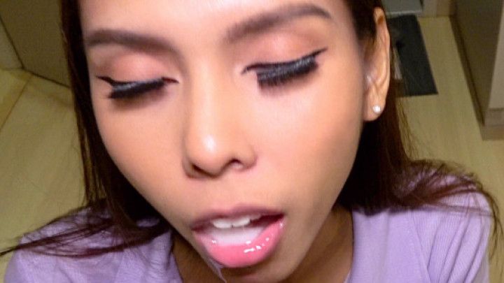 Tiny Asian Blowjob and Cum in Mouth 4K