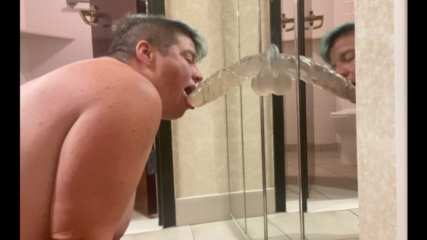 FTM suctioned mirror fuck behind