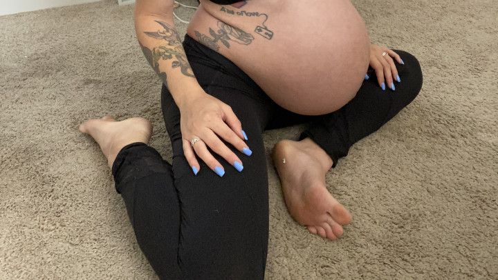 Pregnant feet breeding JOI