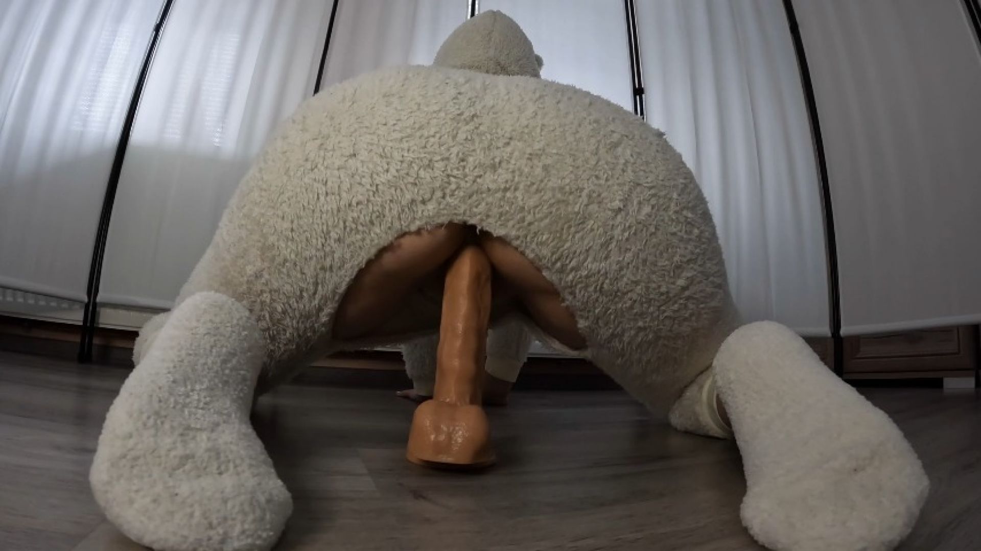 creamy pussy ride on dildo, fur overall