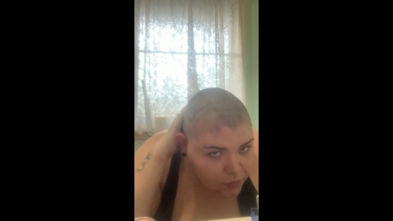 Electric Clippers attack my long buzzcut