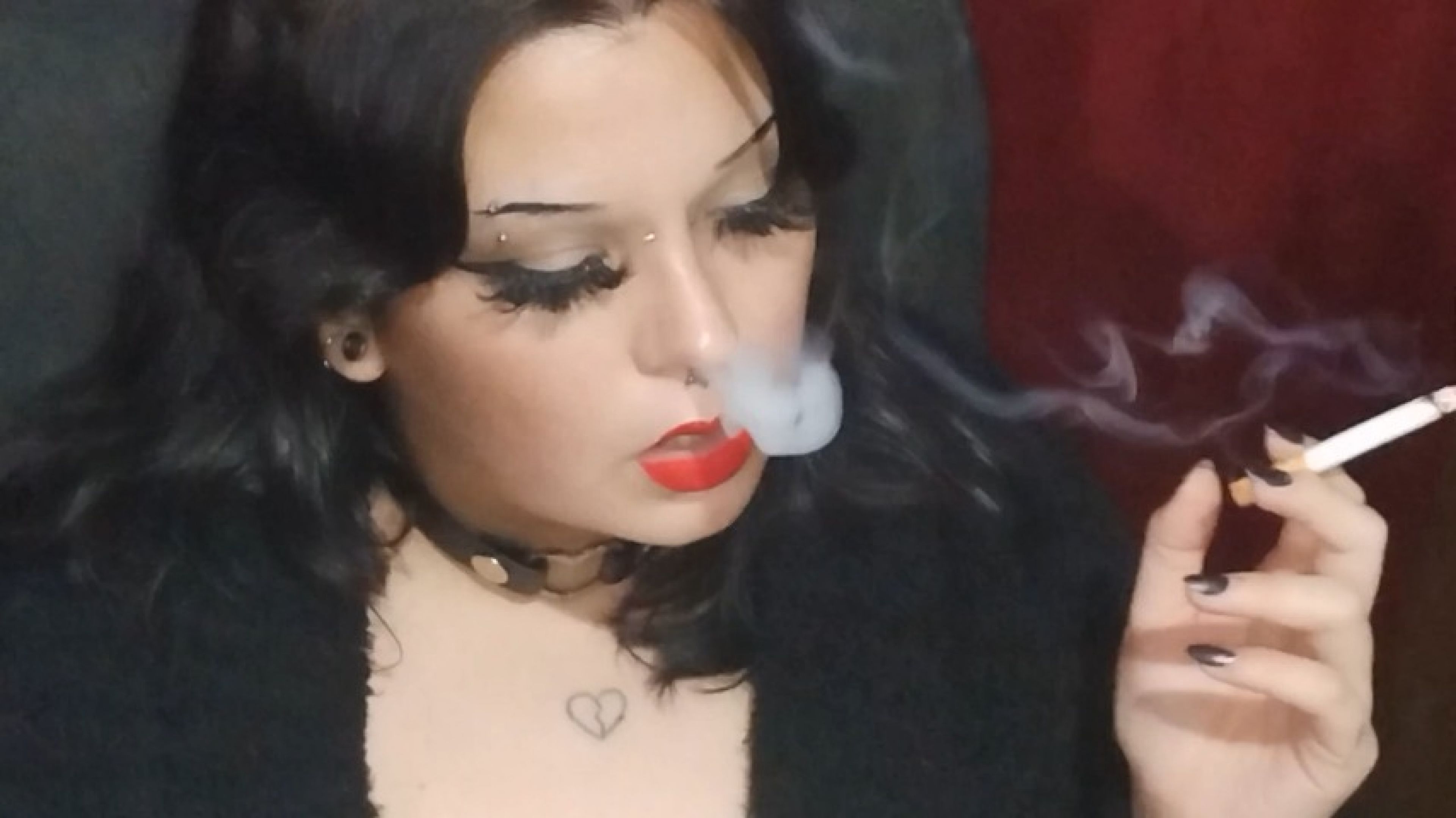 goth beauty relaxed smoking