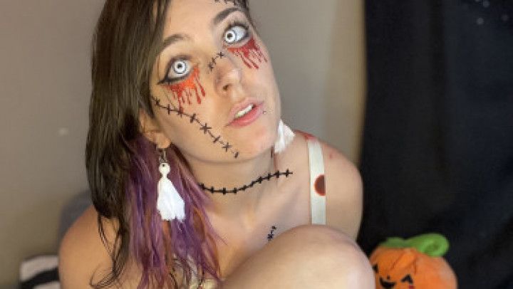 Spooky Solo Pussy Fuck