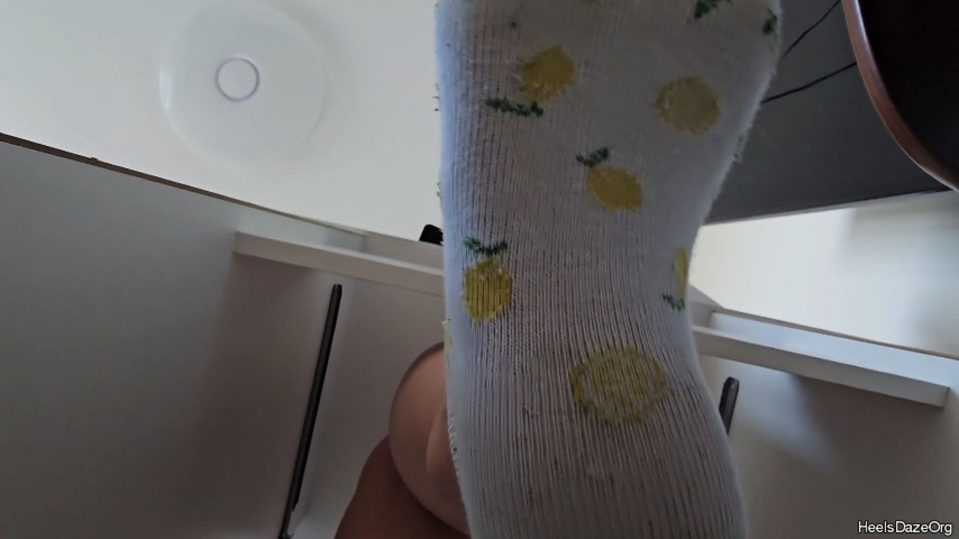 Unaware Giantess Working on Laptop in Socks Pt 8
