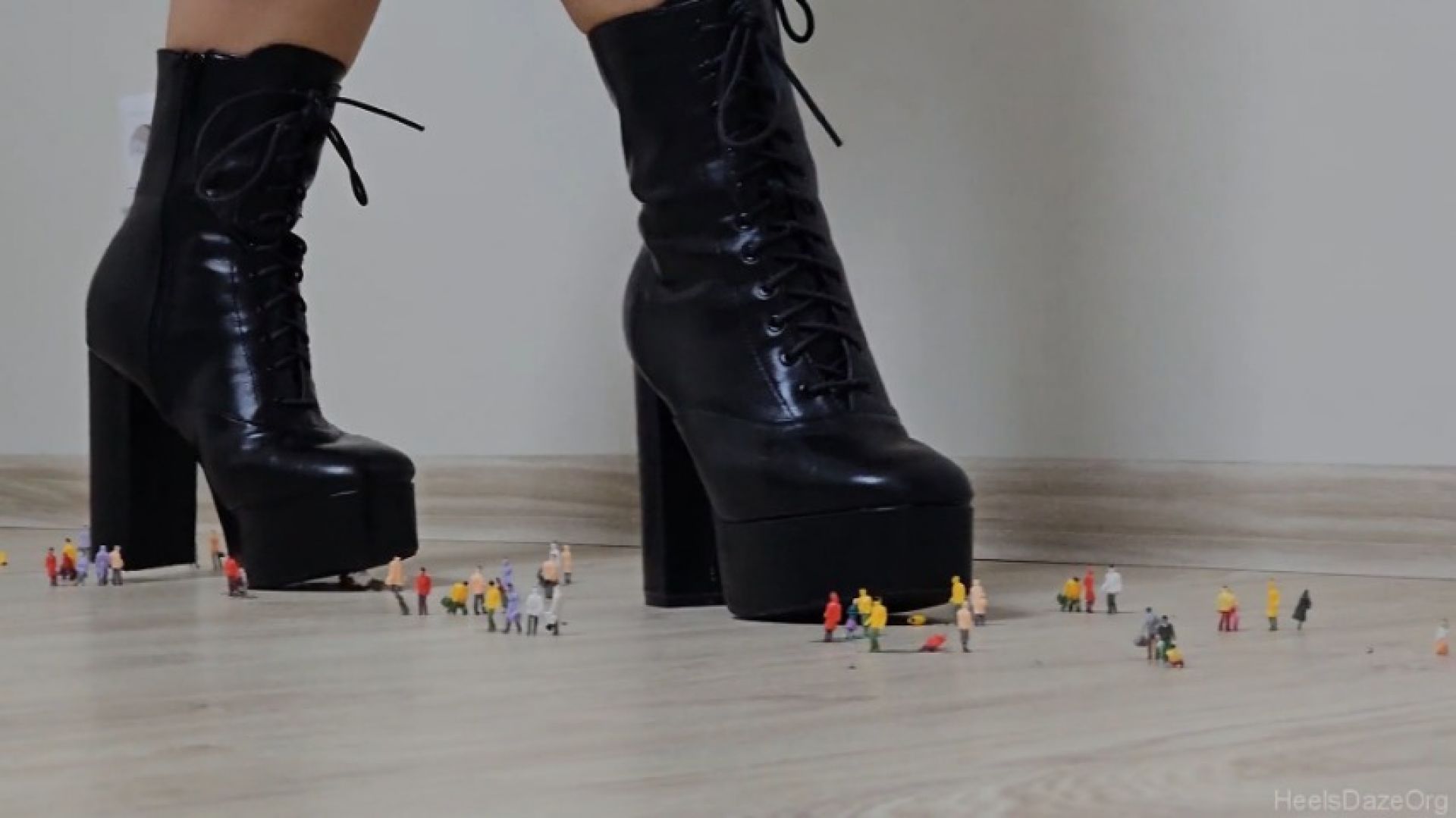 Giantess Crushes Tinies in 6 Different Pairs of Shoes