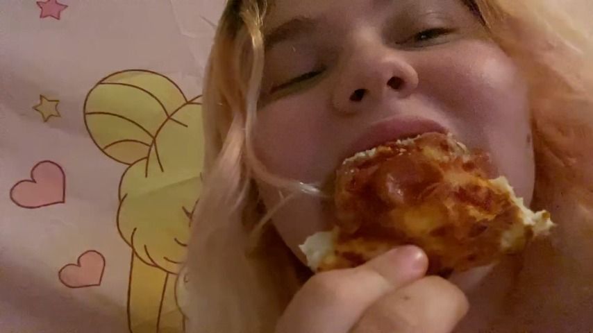 Chubby Slut Eats Pizza