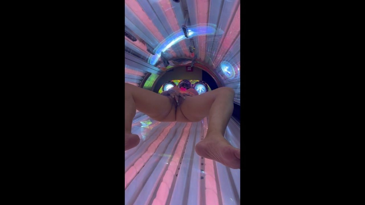 Momma Suzie Teases - Feet &amp; Hairy Pussy on Tanning Bed