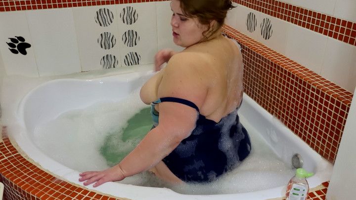 Big Boobs in Soap Foam