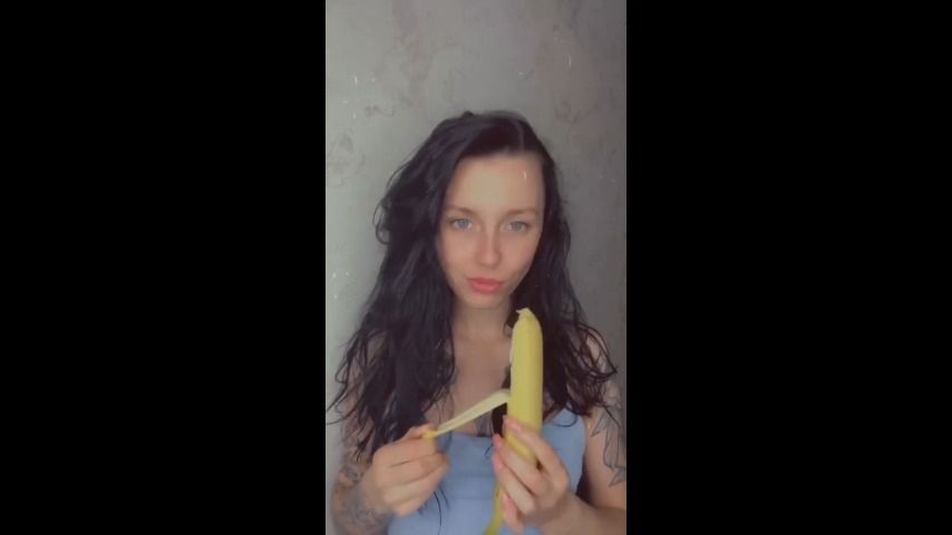 Banana Eating