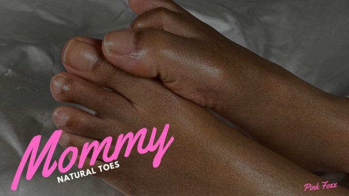 Mommy Natural Toes