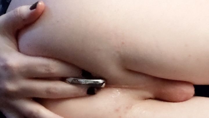 Close Up Plug &amp; Anal Play