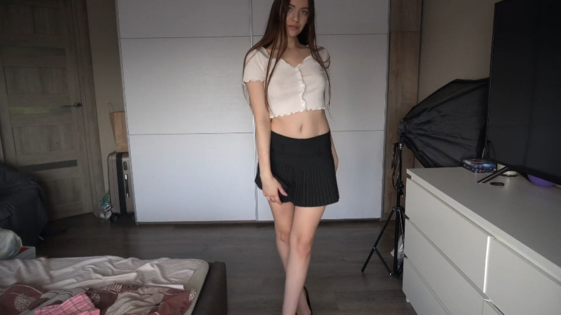 Skirts try on with high heels