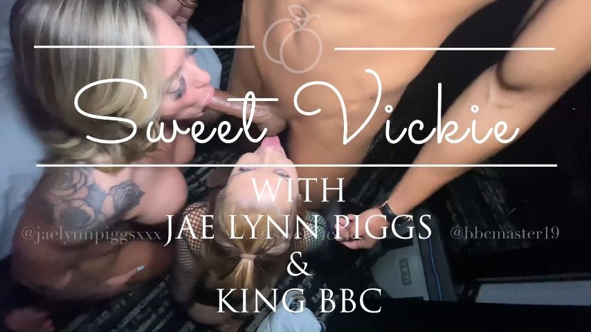 Two hot milfs fuck this sexy BBC