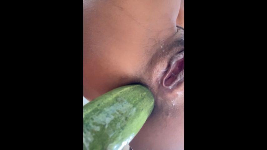 Stick huge cucumber in tight anal past2