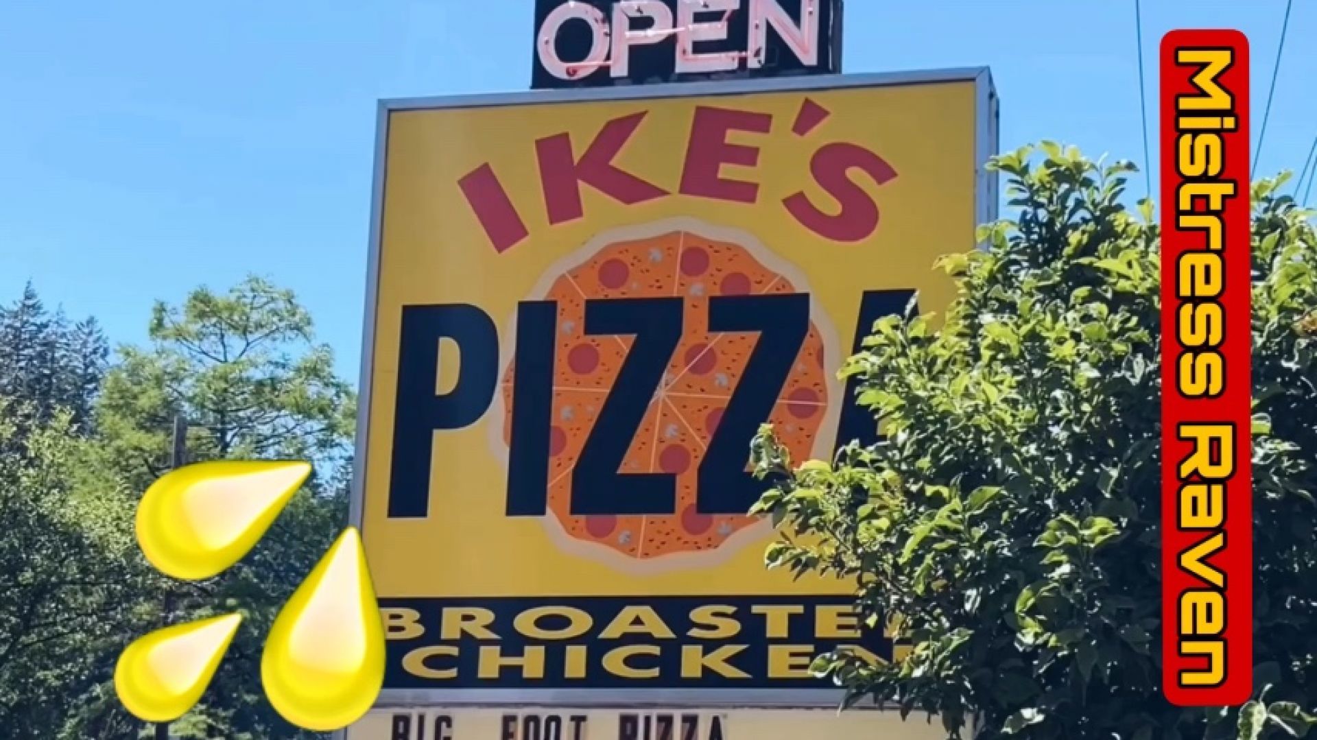 IKES PIZZA TOILET